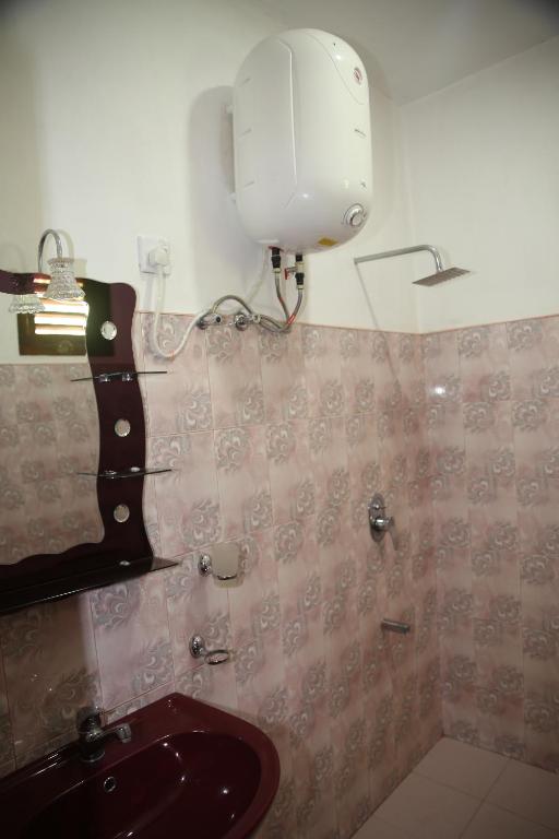 Rawana Mountain View Homestay - 10