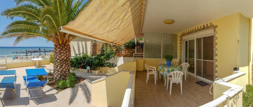 Balkón alebo terasa v ubytovaní THASSOS SUMMER dreams maisonette by the sea