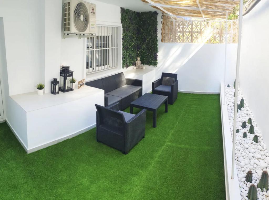Apartamento DISEÑO con terraza exterior CHILL OUT