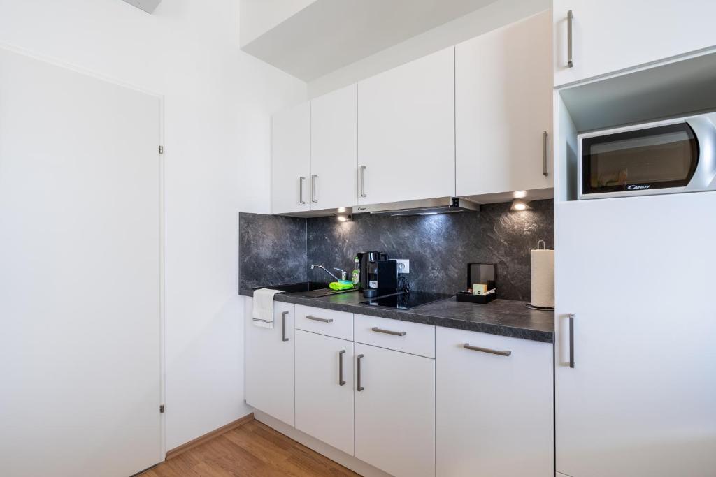 FeelGood Apartments LakeLiving inklusive Garagenplatz - Resim 17