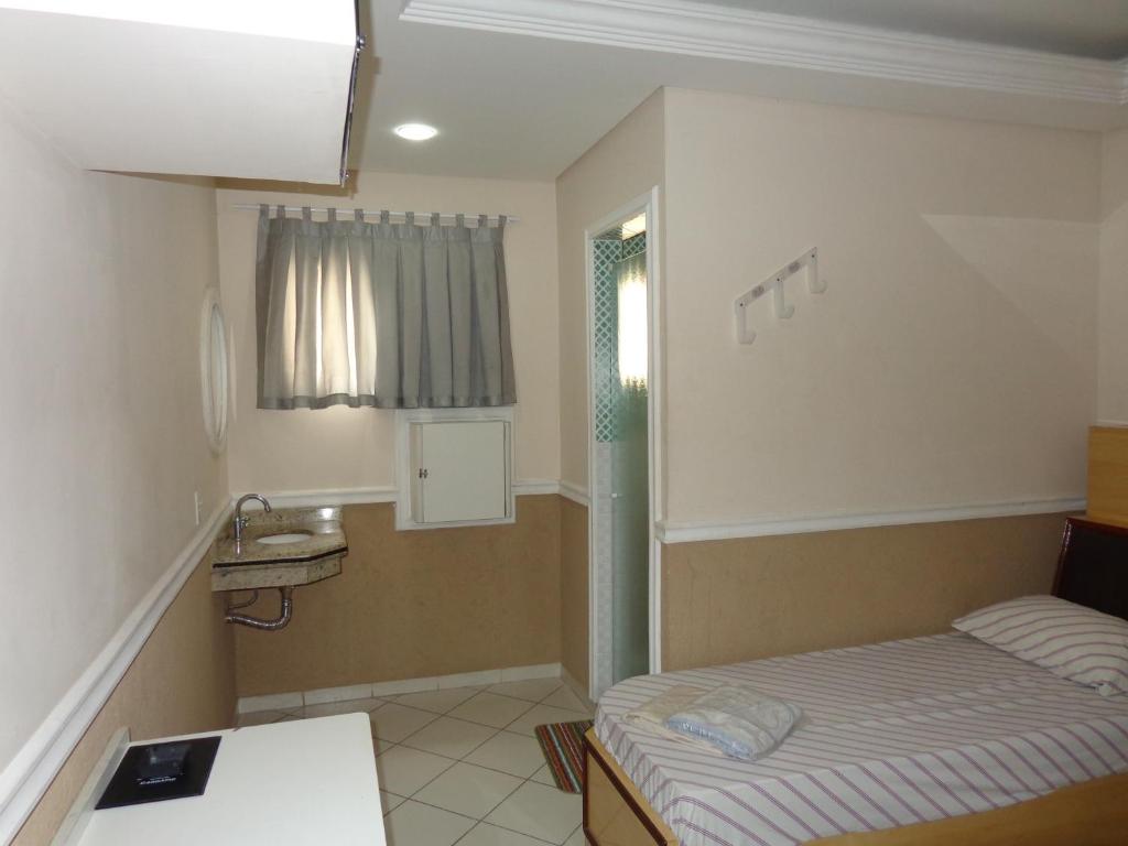  Hotel YES (Adult Only)