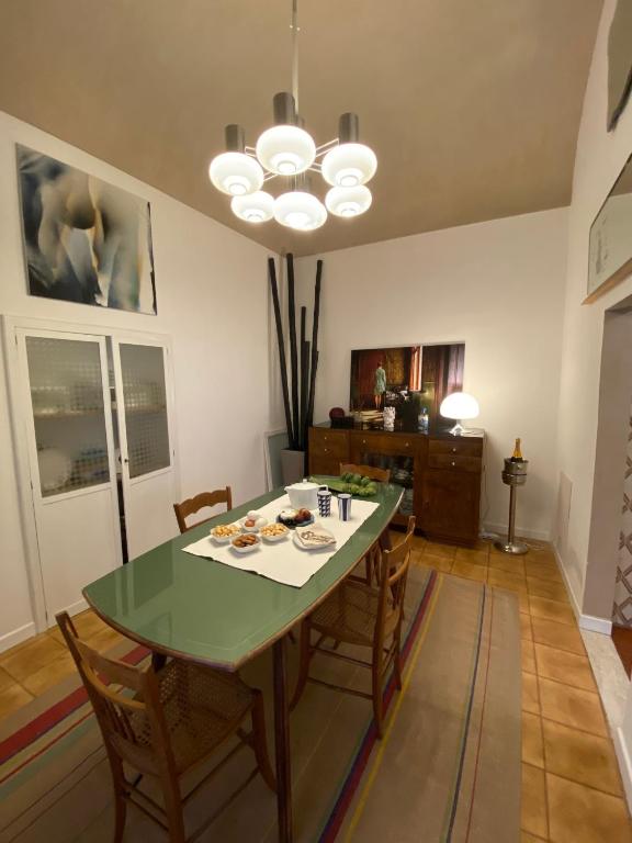Posedenie v ubytovaní Casa Antonio Noto