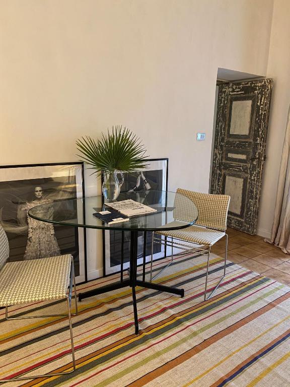 Posedenie v ubytovaní Casa Antonio Noto