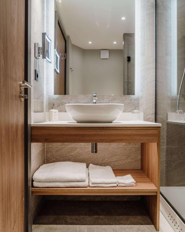 Radisson Hotel Nice Airport - Resim 27