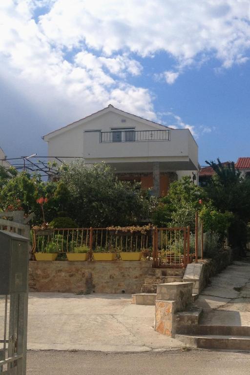 Fotografie z fotogalerie ubytování Apartments by the sea Seget Vranjica, Trogir - 4884 v Trogiru