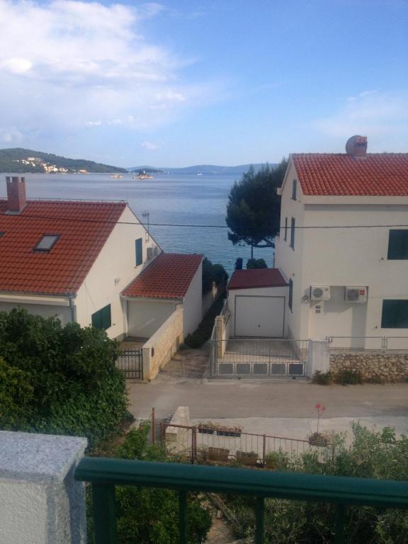 Fotografie z fotogalerie ubytování Apartments by the sea Seget Vranjica, Trogir - 4884 v Trogiru