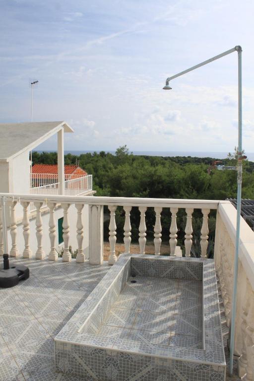 Fotografia z galérie ubytovania Apartments with a parking space Rukavac, Vis - 8837 vo Vise