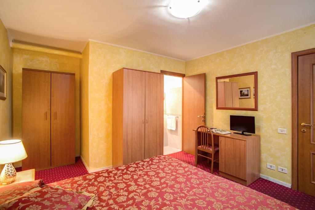 Monti Guest House - Affittacamere - 三人间