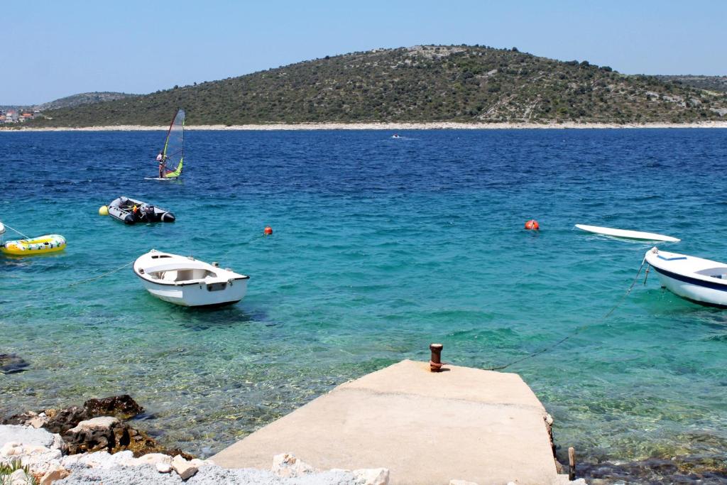Fotografia z galérie ubytovania Seaside house with a swimming pool Cove Ljubljeva, Trogir - 9431 v Marine