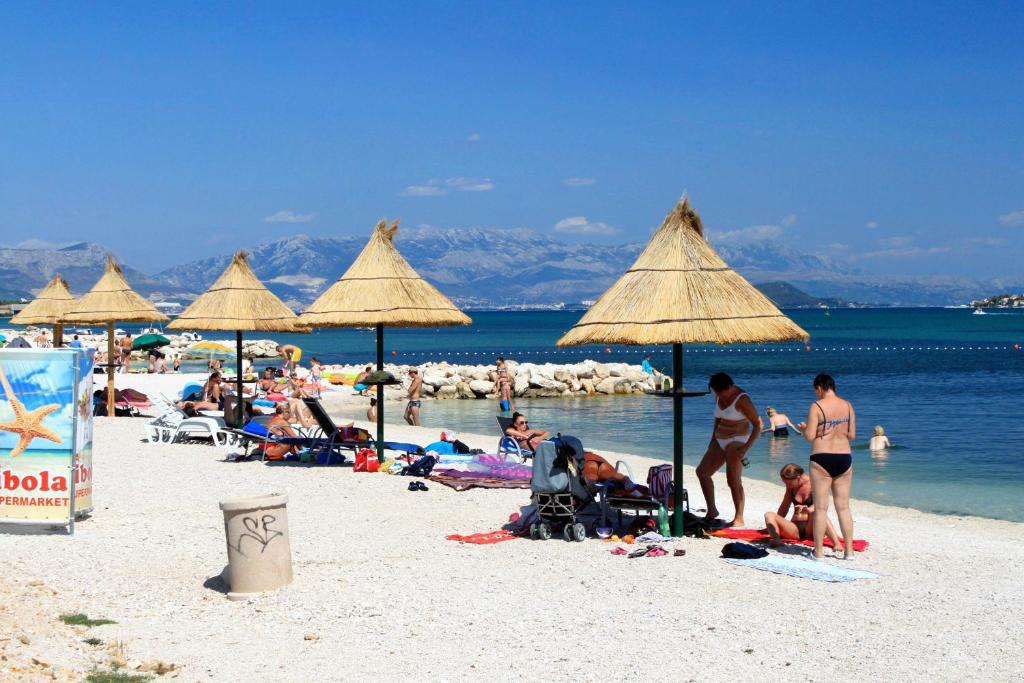Fotografia z galérie ubytovania Apartments with a parking space Trogir - 9455 v Trogiri