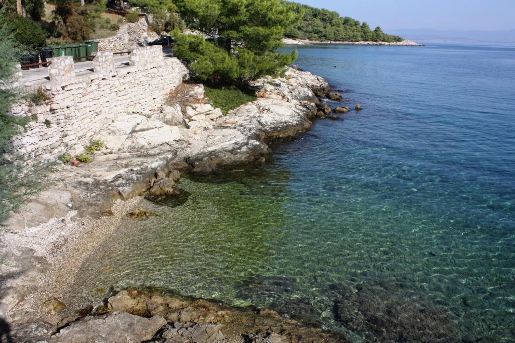 Fotografia z galérie ubytovania Apartments by the sea Stomorska, Solta - 13695 v destinácii Stomorska