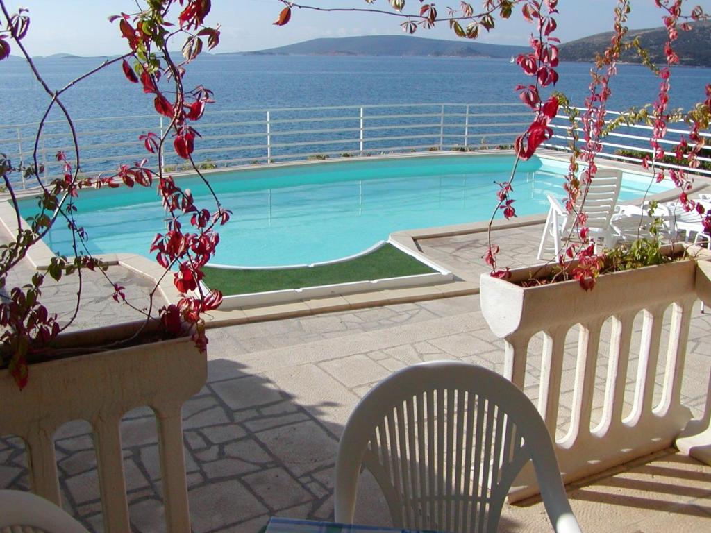 Fotografie z fotogalerie ubytování Seaside apartments with a swimming pool Seget Vranjica, Trogir - 2571 v Trogiru