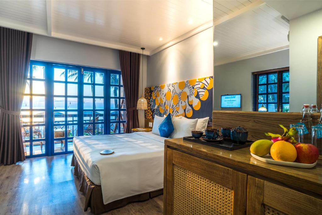 L'Azure Resort and Spa - 4