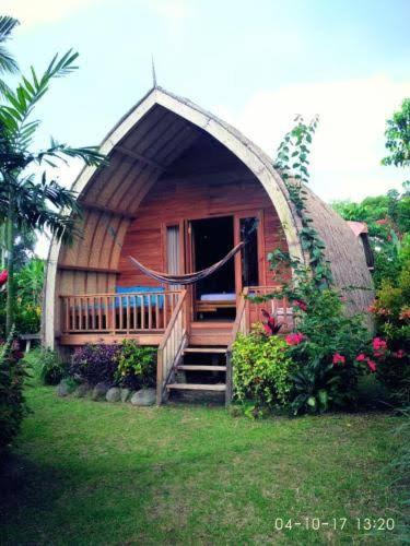 Hakiki Inn Bungalows - 1