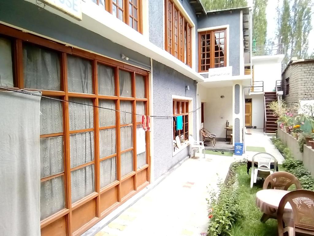 Budova, kde se penzion nachází