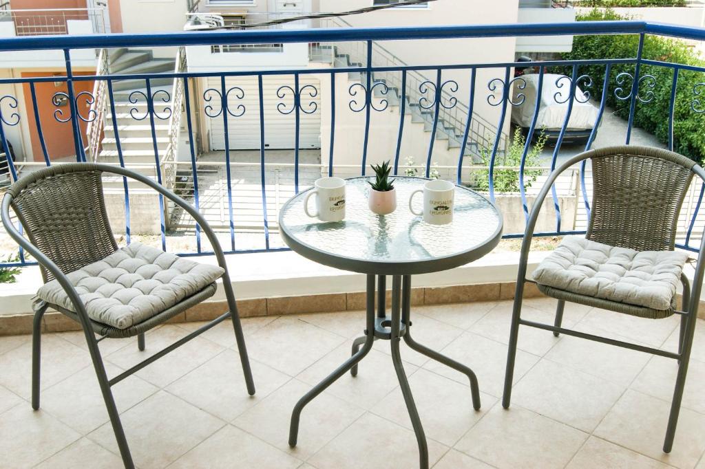 My Oneiro Apartments - 11