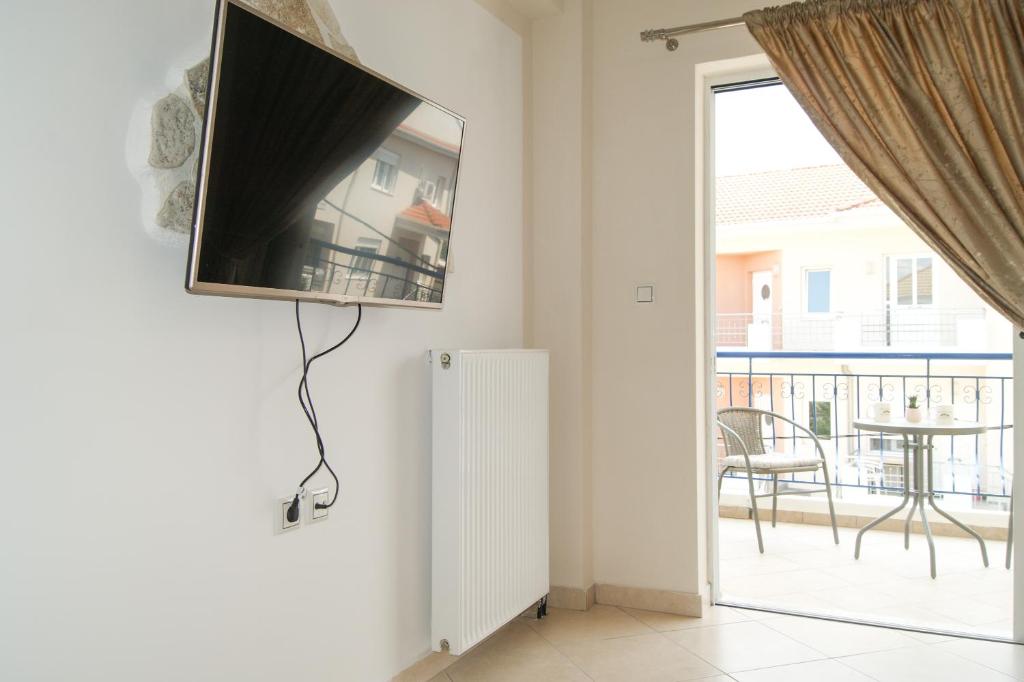 My Oneiro Apartments - 15