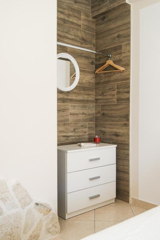 My Oneiro Apartments - 7