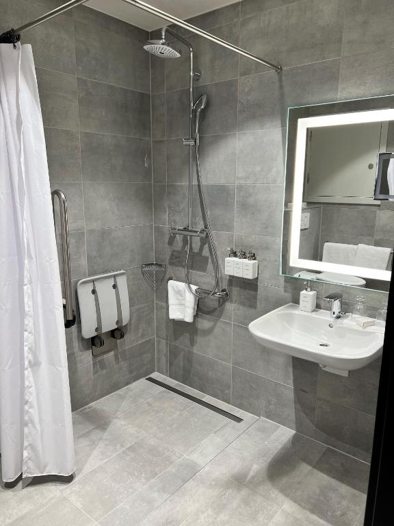 Radisson Hotel Liege City Centre - Resim 38