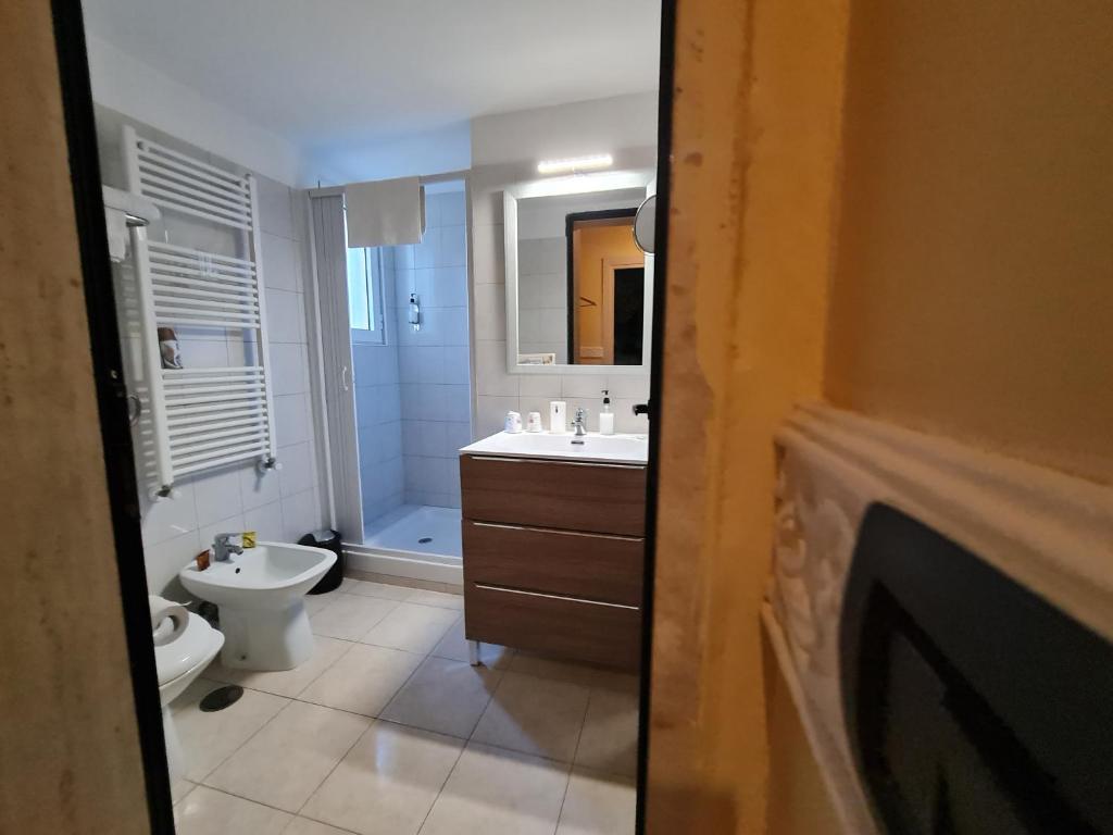 Koupelna v ubytování Taras Di San Vito Guest House