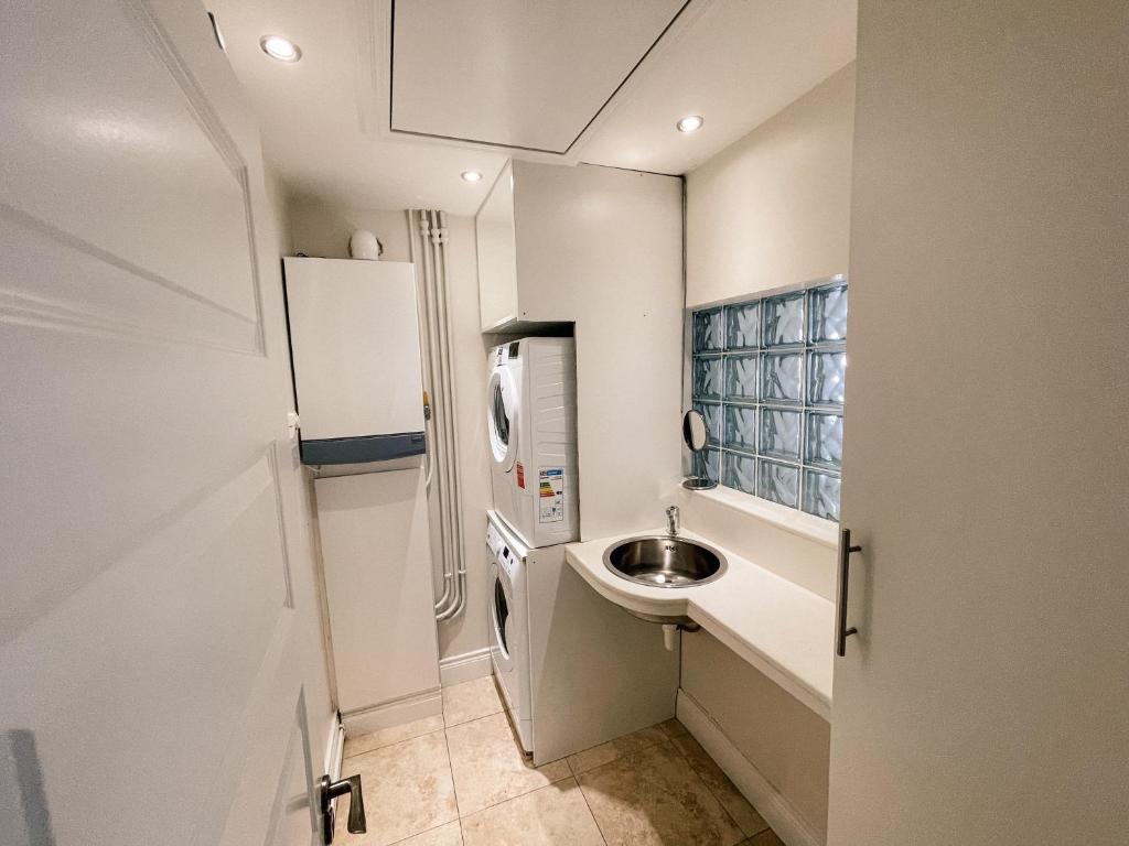 Broc House Suites - Resim 8