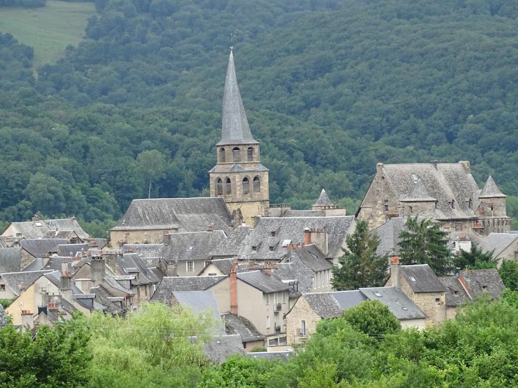 Fotografia z galérie ubytovania La Combe aux Fées v destinácii Saint-Côme-dʼOlt