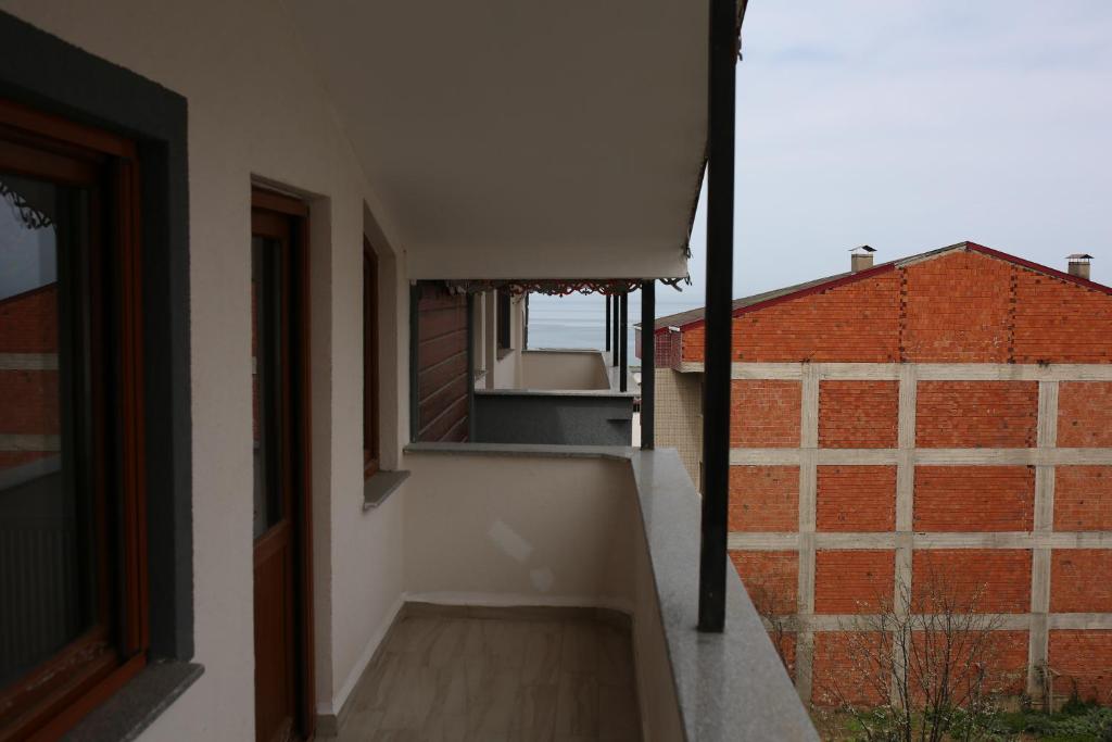 Misho Apart - Appartement Avec Balcon