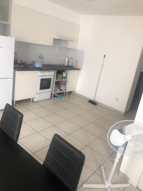F2 centre ville - Housity