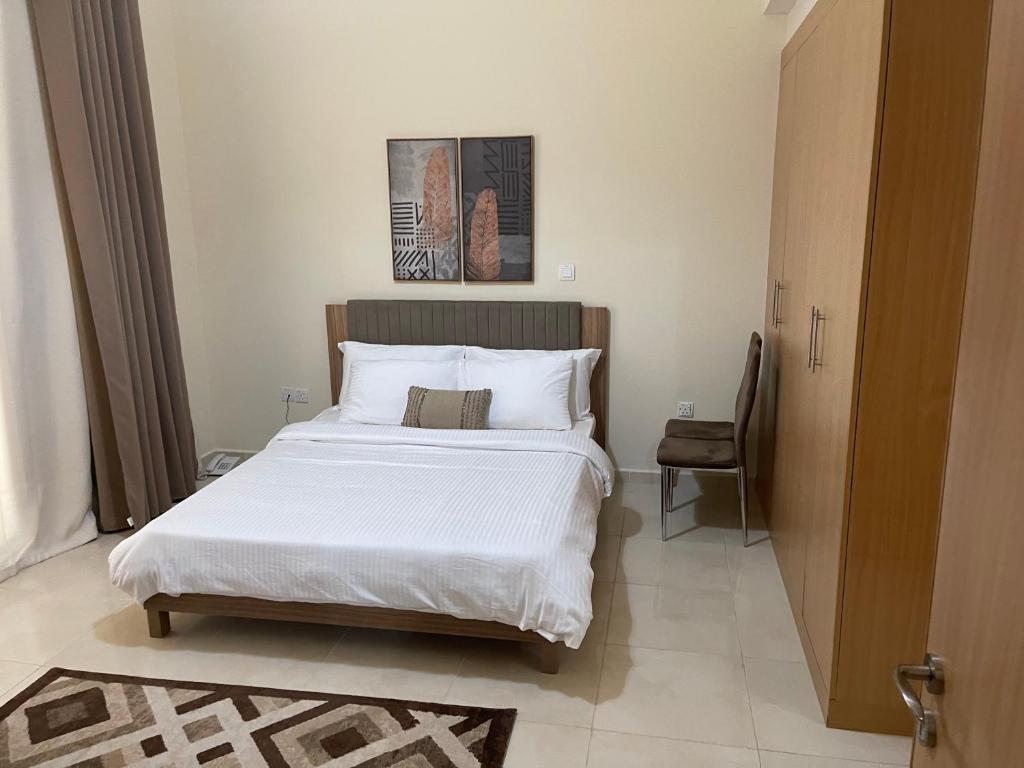 Lovely 1-bedroom apartment with 2 bathrooms, Doha – Preços atualizados 2023