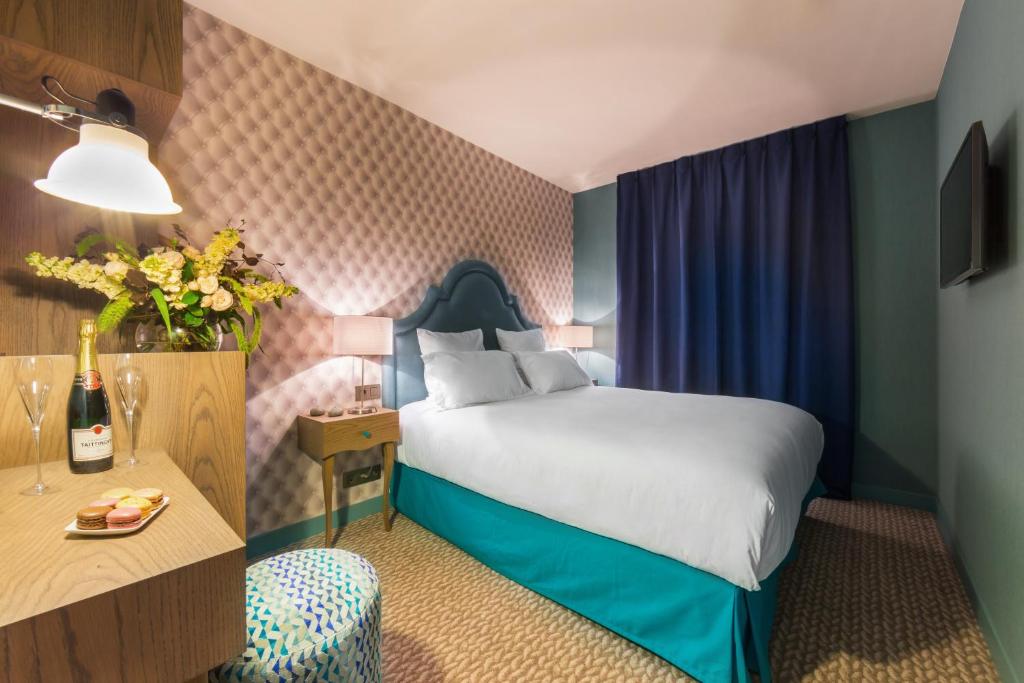 Hôtel La Parizienne - Proche Montparnasse - Resim 41