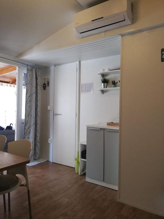Fotografie z fotogalerie ubytování Mobile home Happy Summer v destinaci Biograd na Moru