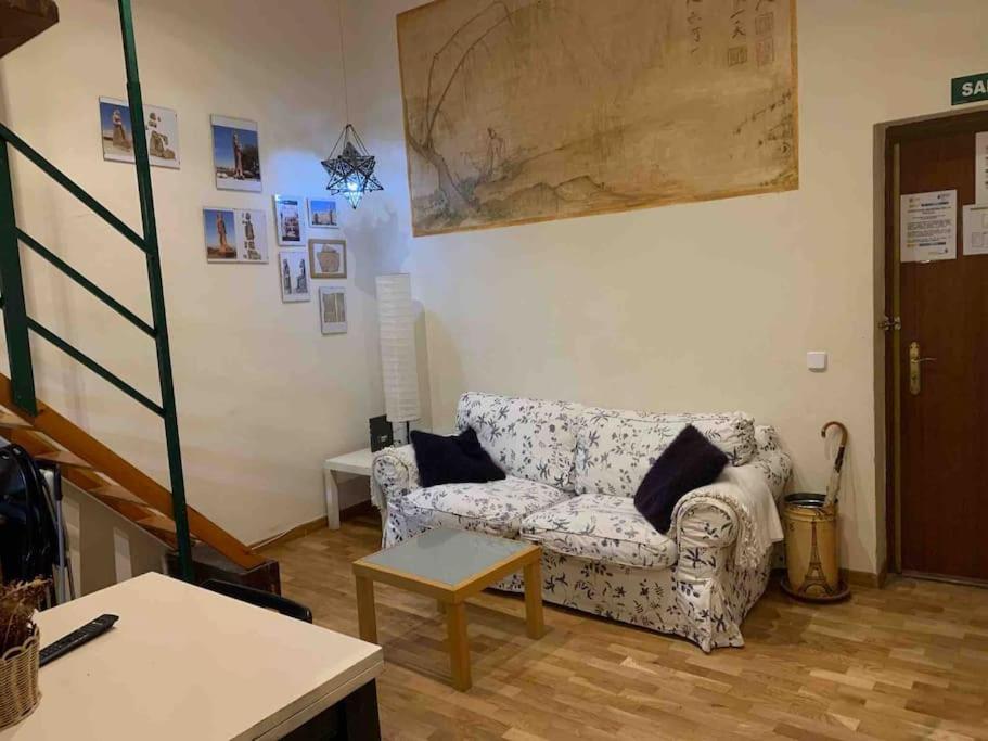 Apartamento confortable, Madrid – Updated 2022 Prices
