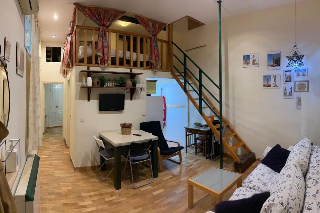 Apartamento confortable, Madrid – Updated 2022 Prices