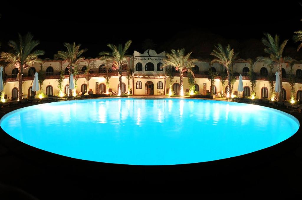 Bazén v ubytování Dahab Paradise nebo v jeho okolí