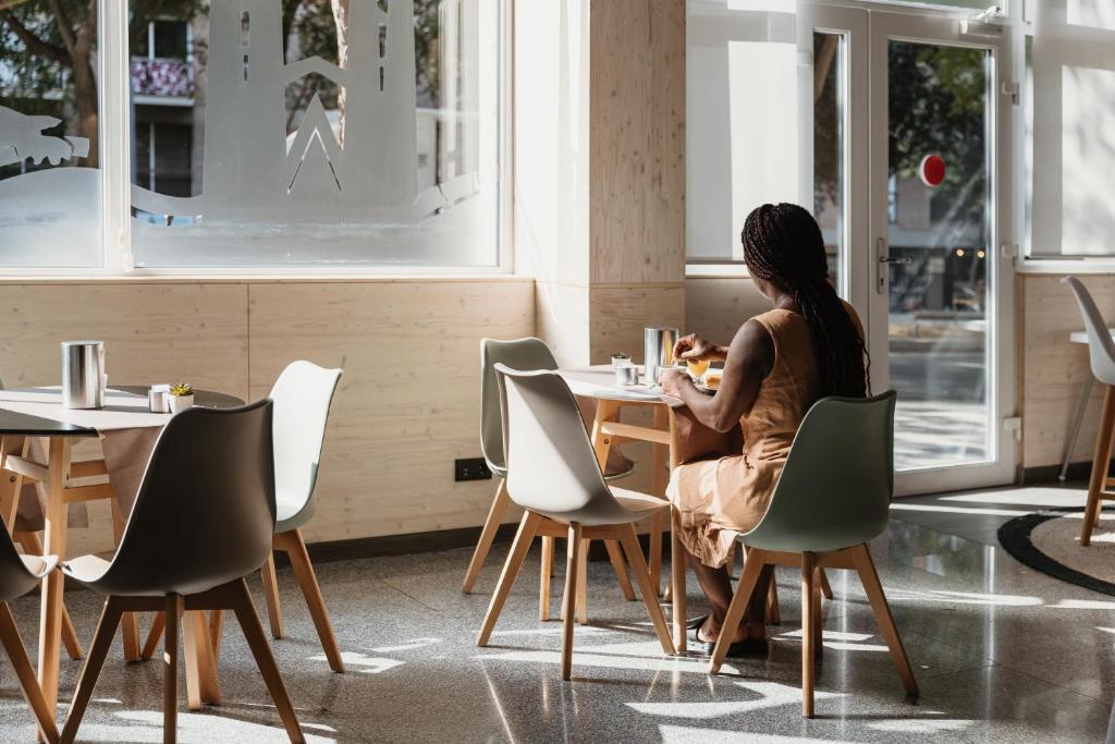 Hotel Travessera - Resim 21