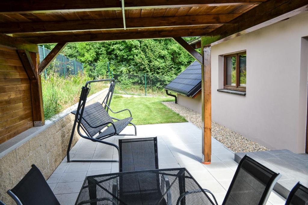 Zahrada ubytování Apartmán Na Palouku Povrly
