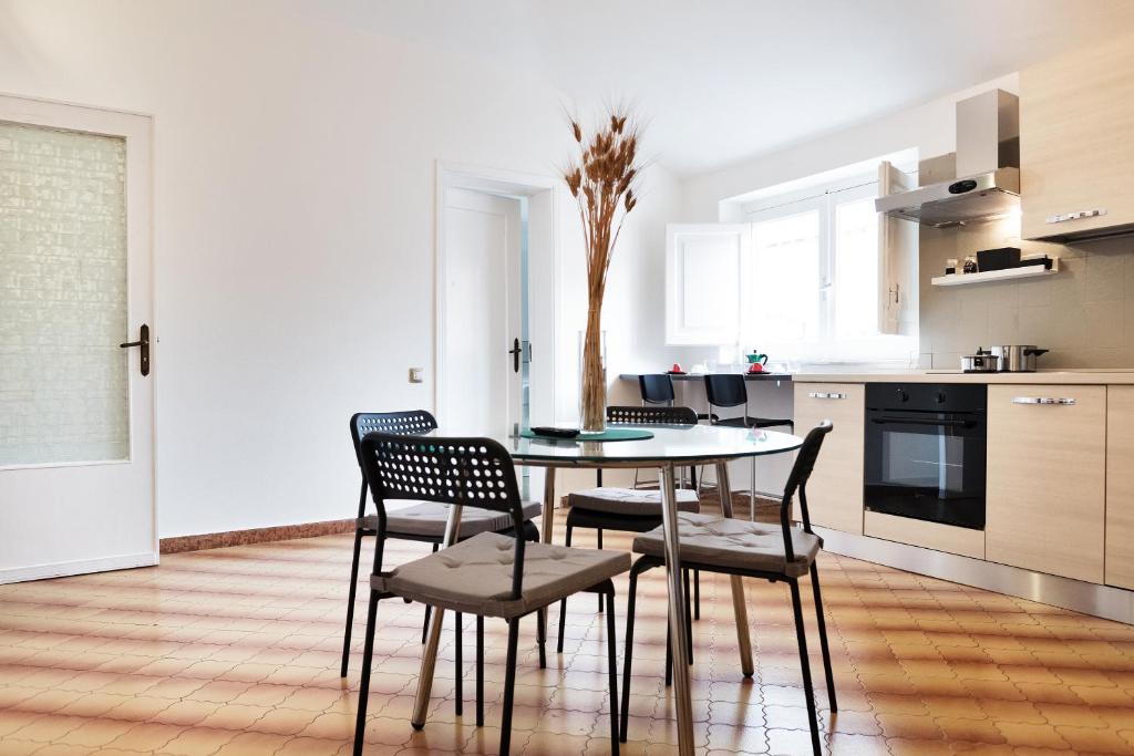Dapur atau dapur kecil di Liodoro Apartment Catania