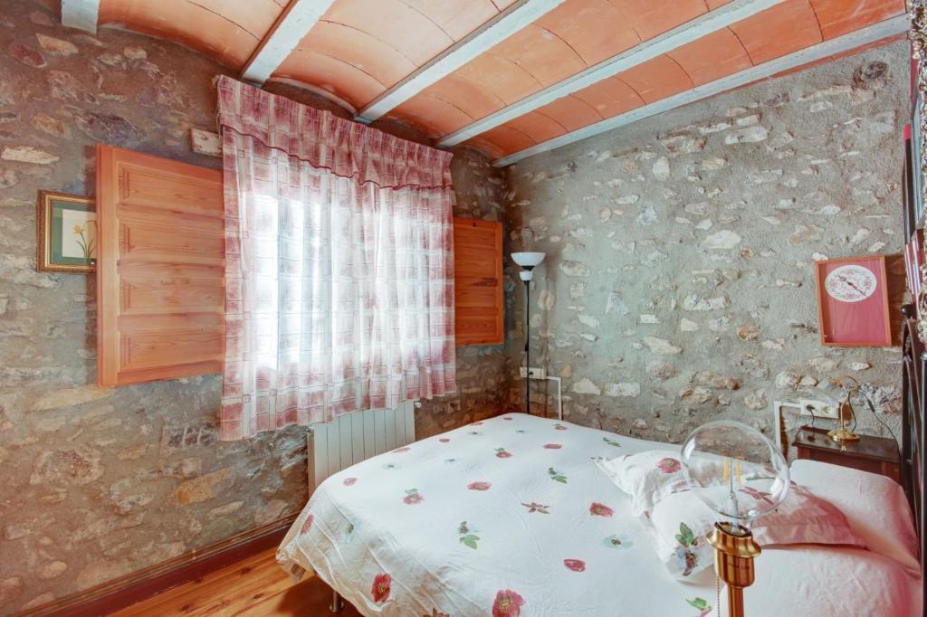 A bed or beds in a room at Can MartiPol