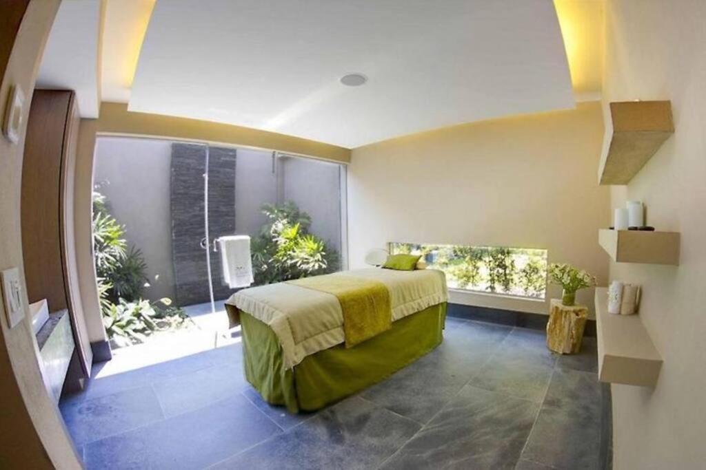 Exclusivo departamento en la Isla Residences.