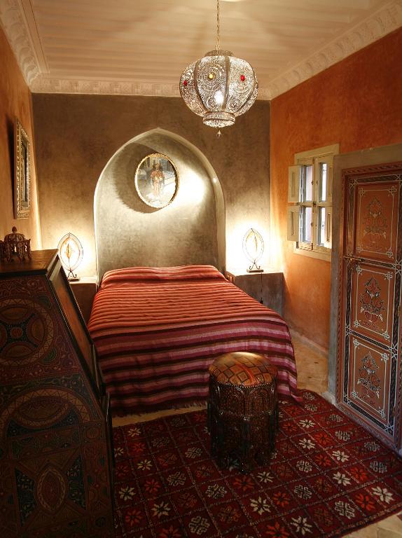 Postel nebo postele na pokoji v ubytování Riad Moullaoud