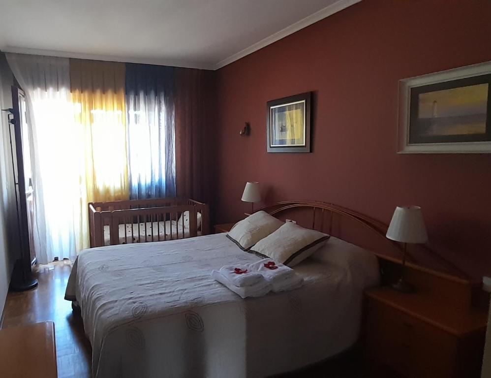 EL BALCÖN DE AVILÉS, acogedor con garaje en centro histórico, - Appartement Trois Chambres