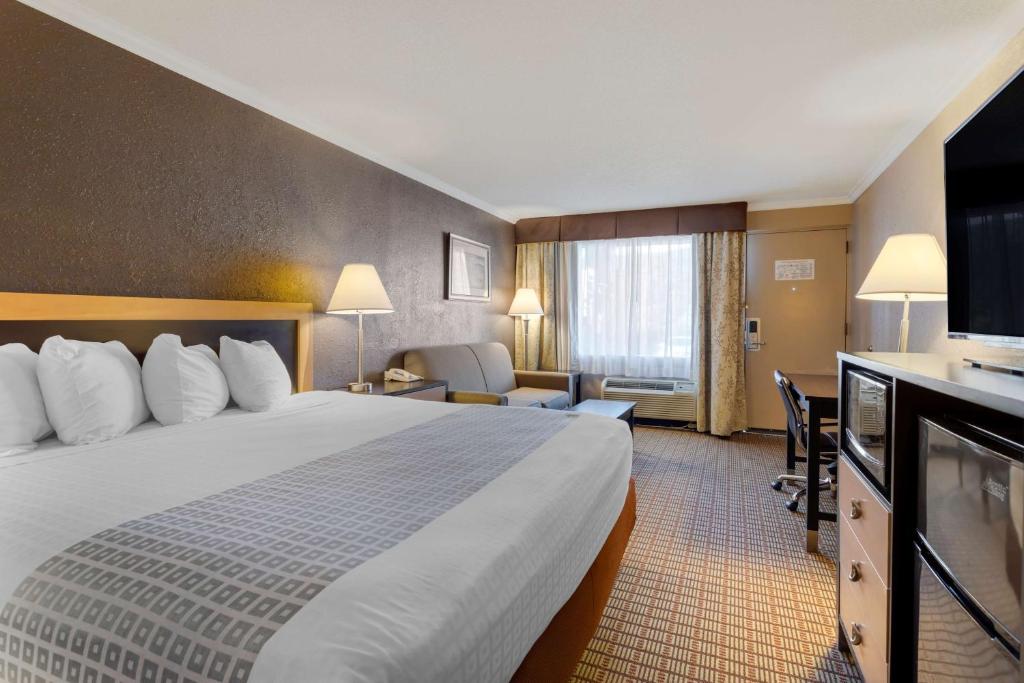 Best Western Smoky Mountain Inn - Habitación Con Cama Extragrande - No Fumadores
