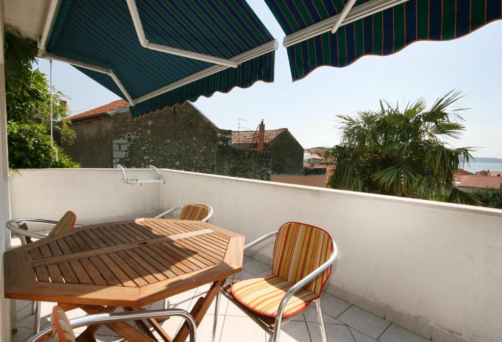 Balkón alebo terasa v ubytovaní Apartments with a parking space Selce, Crikvenica - 5366