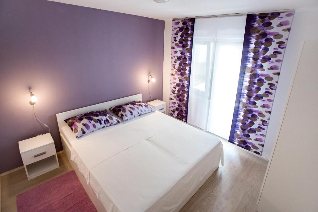Fotografie z fotogalerie ubytování Apartments with a parking space Starigrad, Paklenica - 6575 v destinaci Starigrad-Paklenica
