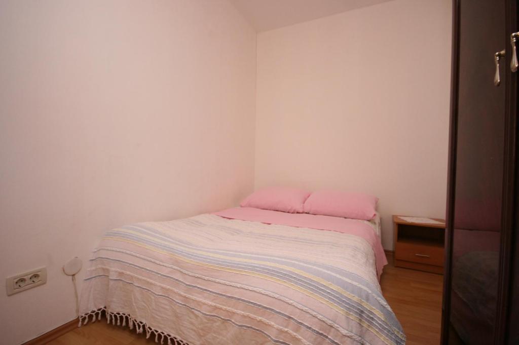 Fotografie z fotogalerie ubytování Apartments with a parking space Makarska - 6640 v destinaci Makarska
