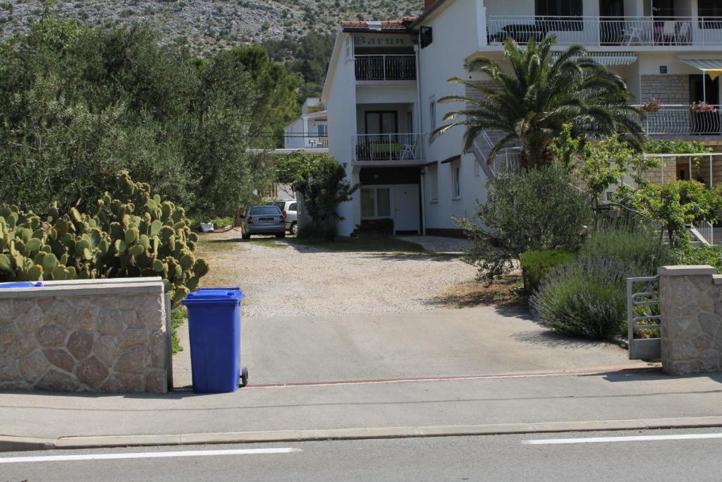 Fotografia z galérie ubytovania Apartments with a parking space Starigrad, Paklenica - 6527 v destinácii Starigrad-Paklenica