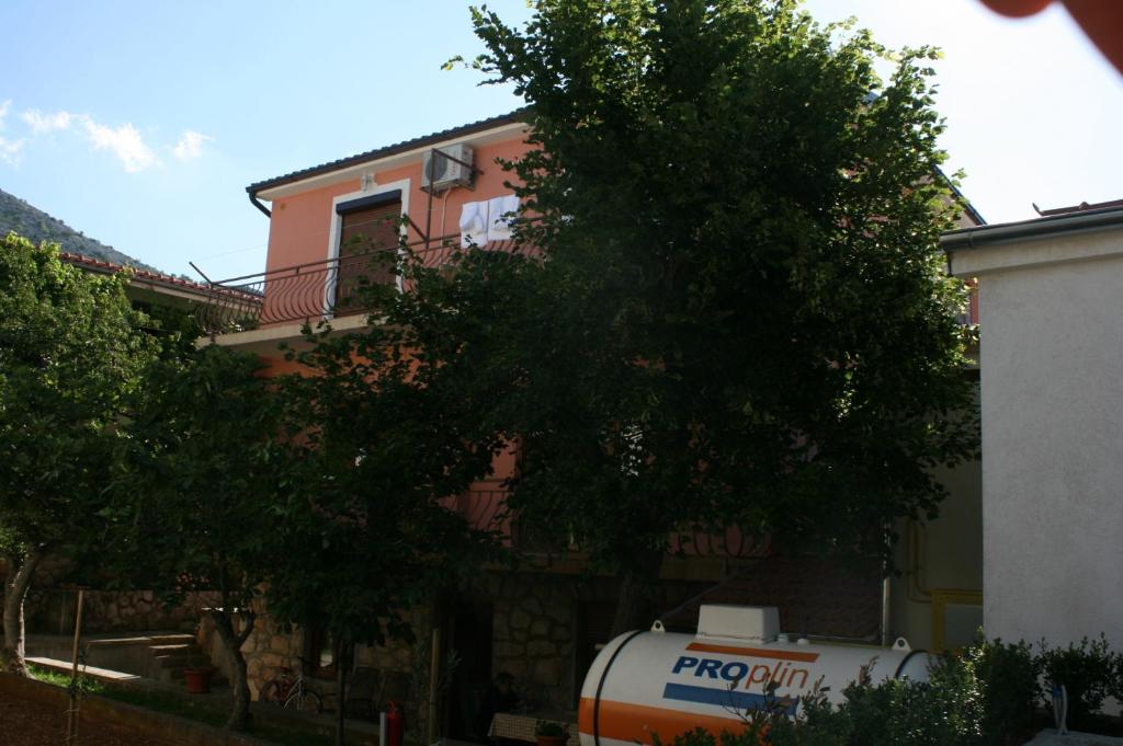 Fotografia z galérie ubytovania Apartments with a parking space Starigrad, Paklenica - 6605 v destinácii Starigrad-Paklenica