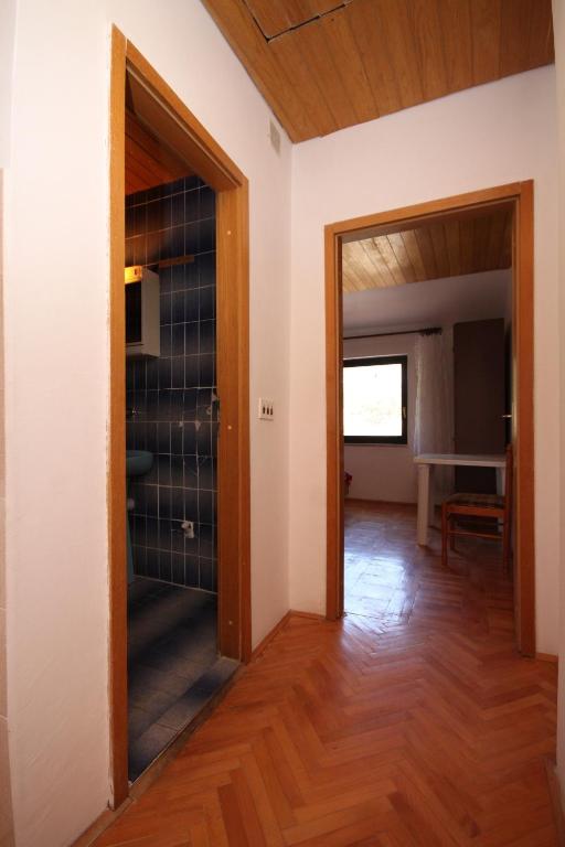 Fotografia z galérie ubytovania Apartments and rooms with parking space Podgora, Makarska - 6790 v Podgore