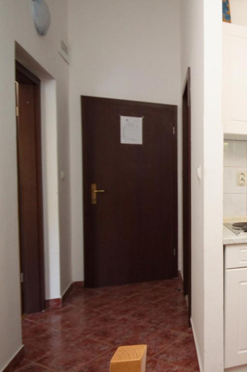 Fotografie z fotogalerie ubytování Apartment Pasadur 8337g v destinaci Ubli