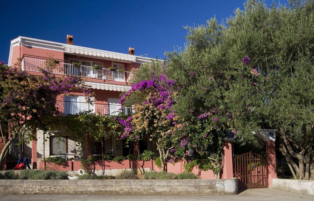 Κήπος έξω από το Apartments with parking space Poljana, Ugljan - 8473